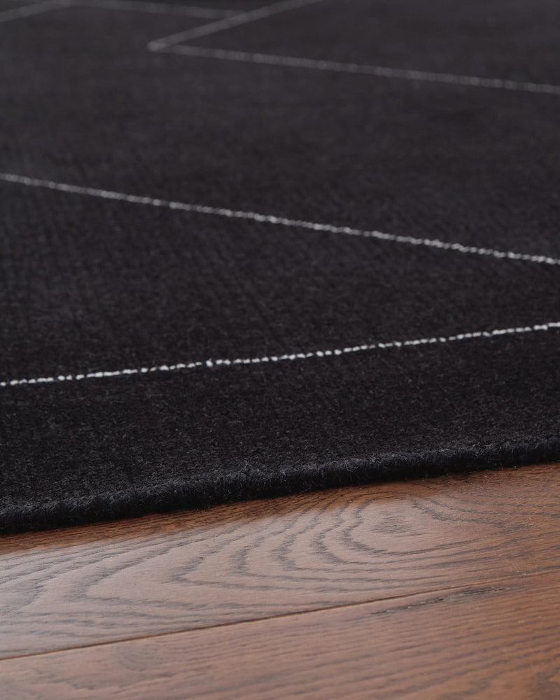 marav-7-8-x-10-area-rug-3