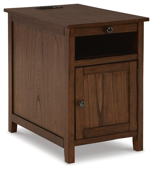 treytown-chairside-end-table-1