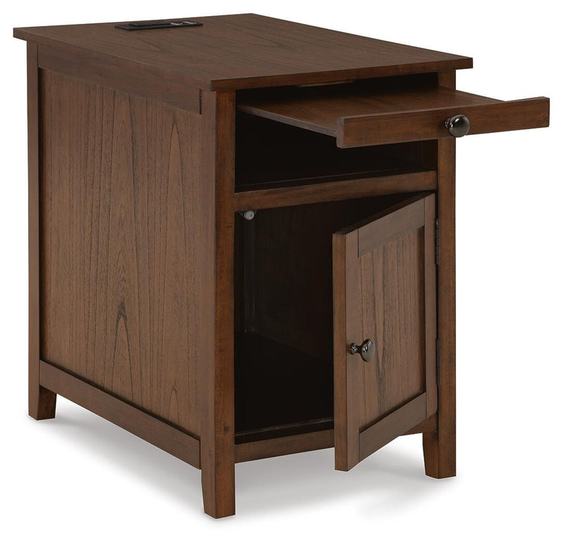 treytown-chairside-end-table-3