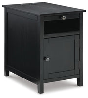 treytown-chairside-end-table-1