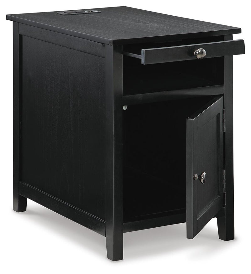 treytown-chairside-end-table-3