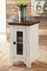 wystfield-coffee-table-and-2-end-tables-19