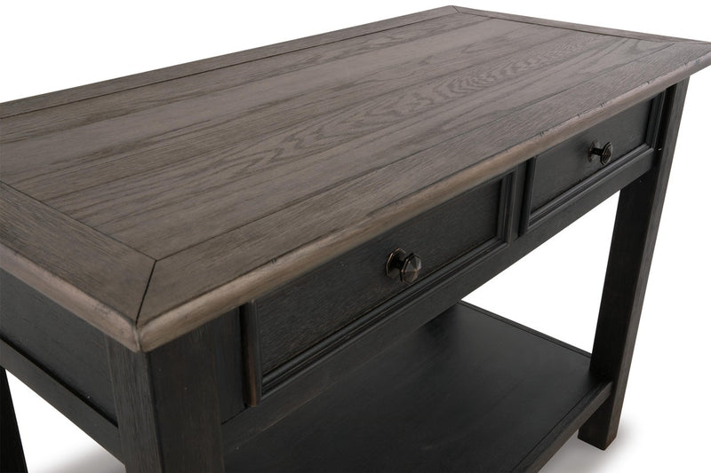 tyler-creek-coffee-table-and-2-end-tables-with-console-12
