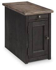 tyler-creek-chairside-end-table-with-usb-ports-outlets-1