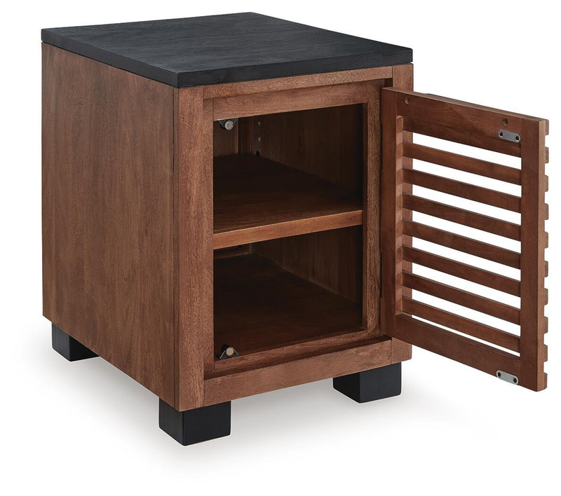 kallari-chairside-end-table-3