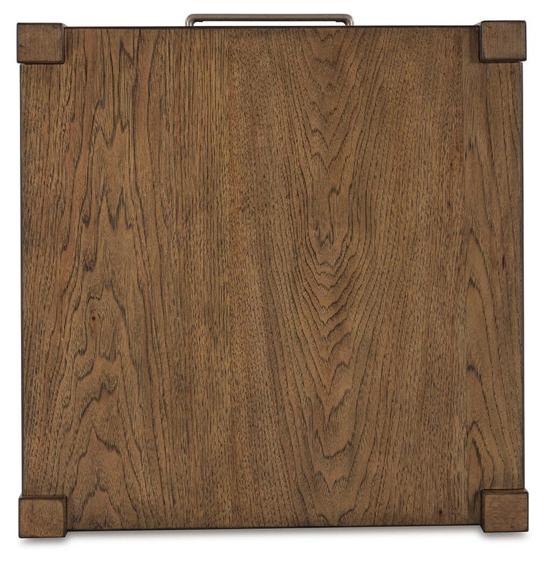 cabalynn-coffee-table-and-2-end-tables-13