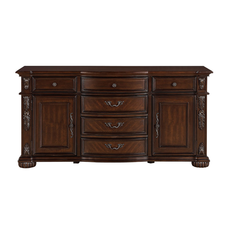 adelina-buffet-server-1