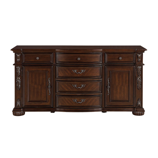 adelina-buffet-server-1