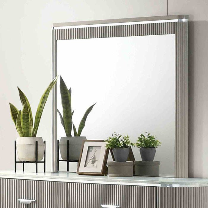 aldridge-mirror-light-gray-1