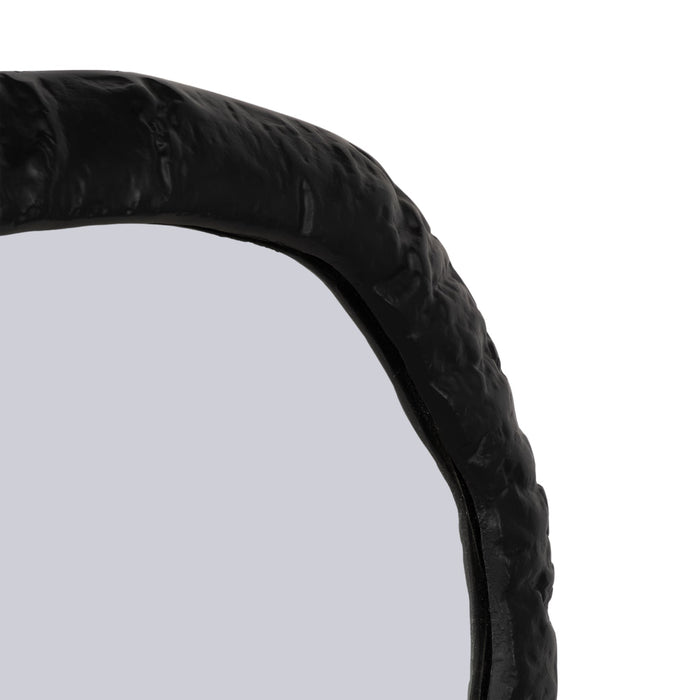 alum-18-hammered-outlined-mirror-matte-black-5