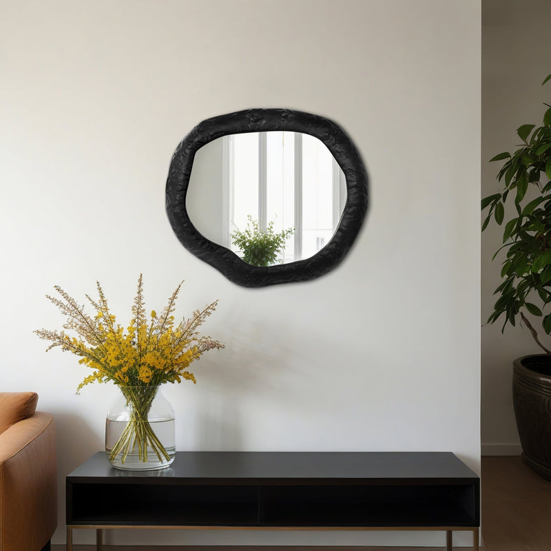 alum-18-hammered-outlined-mirror-matte-black-8