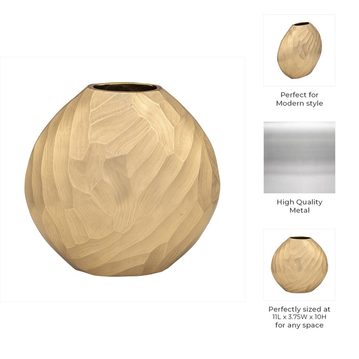 aluminum-10-h-hammered-vase-champagne-9