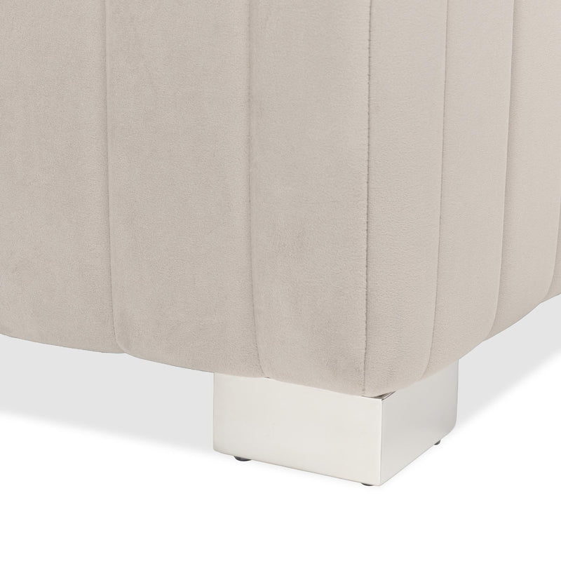 amaryllis-velvet-accent-bench-taupe-chrome-5