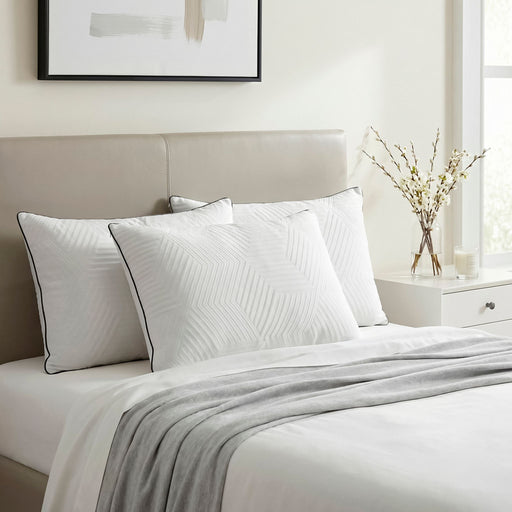 aquila-white-queen-size-shredded-memory-foam-pillow-2pc-box-1