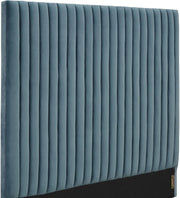 arabelle-sea-blue-bed-in-king-5