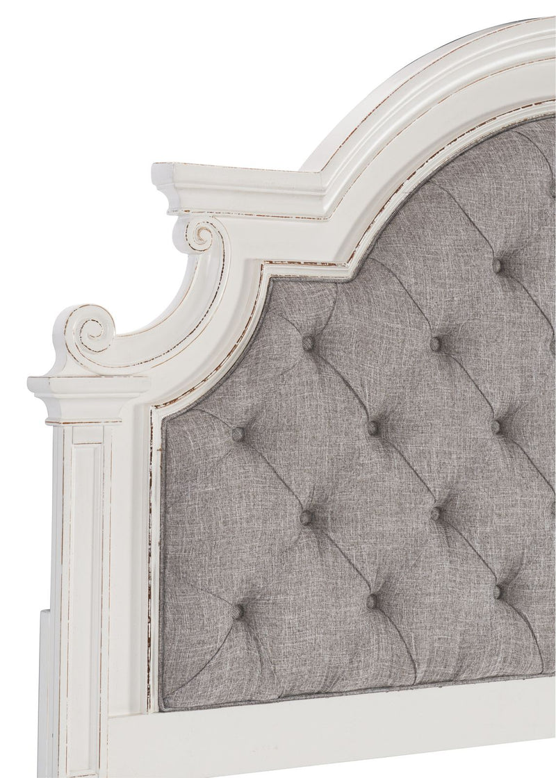 baylesford-gray-3-queen-bed-2