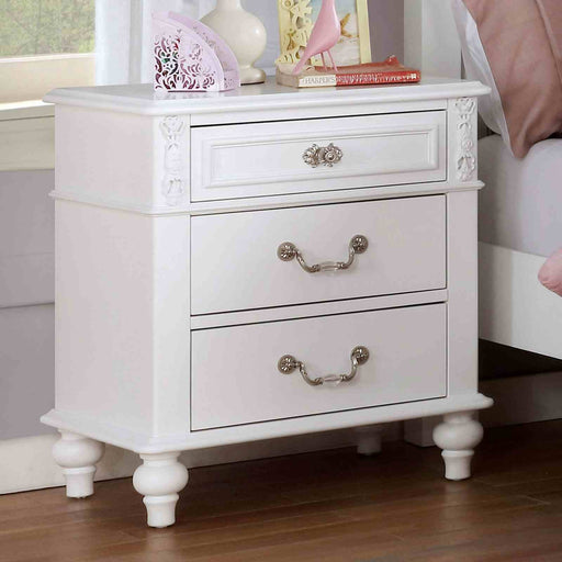 belva-nightstand-w-usb-1