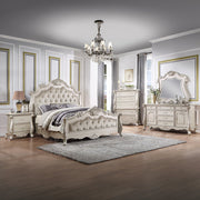 bently-champagne-chest-5