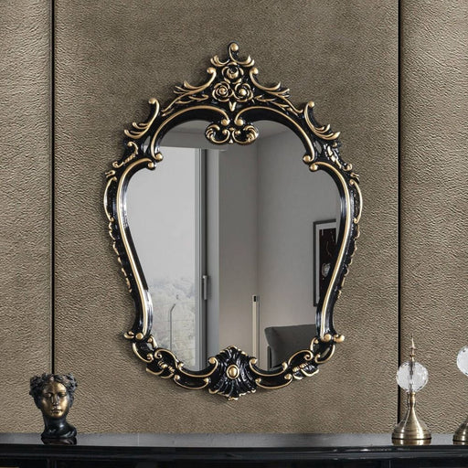 betria-gold-black-mirror-1