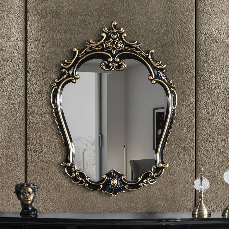 betria-gold-black-mirror-1