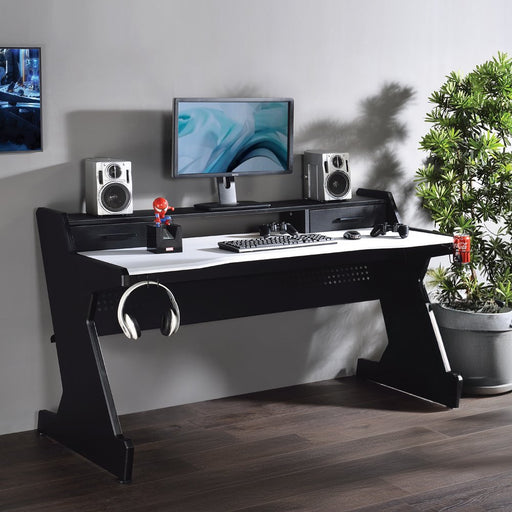bigga-black-white-gaming-desk-1
