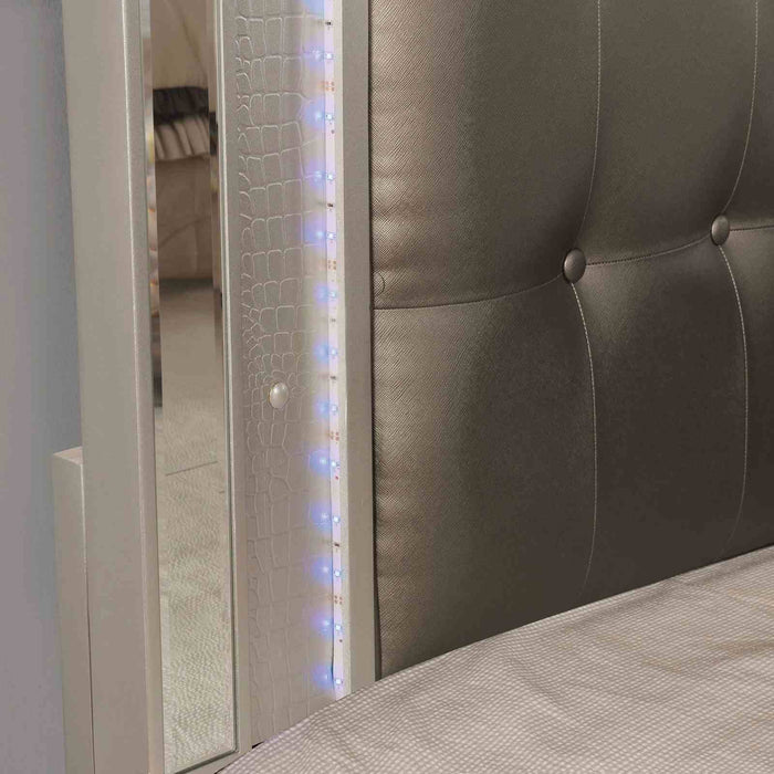 brachium-dresser-silver-4