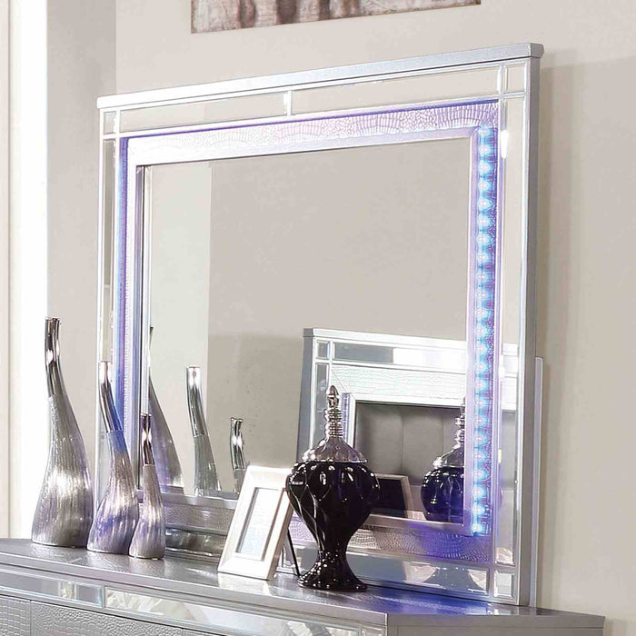 brachium-mirror-silver-1