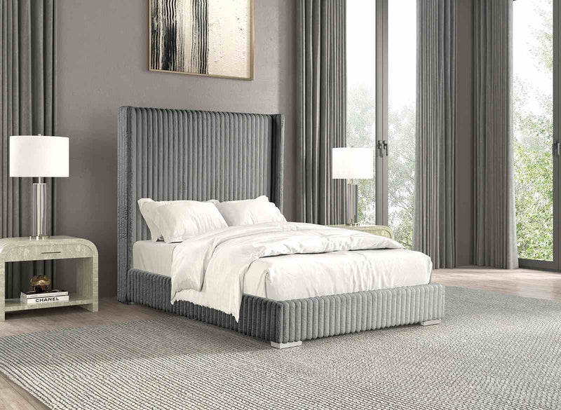 cadwell-queen-bed-gray-1