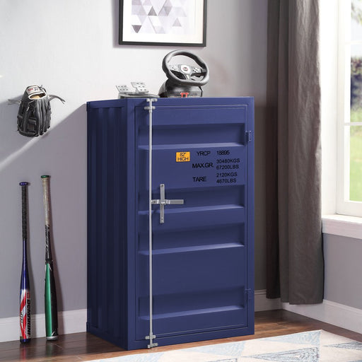 cargo-blue-chest-1