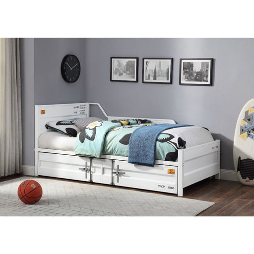 cargo-white-daybed-w-trundle-twin-1