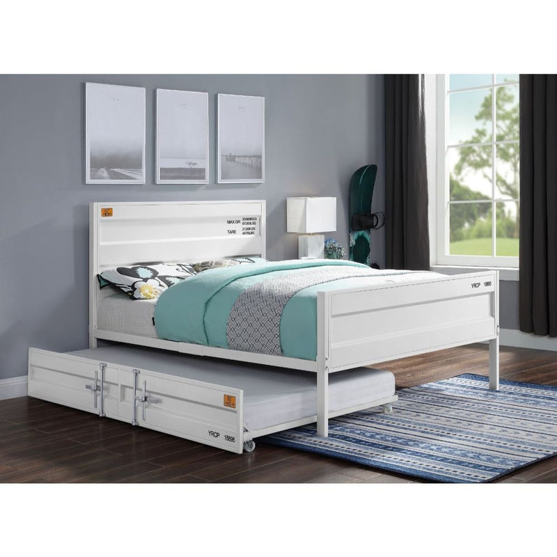 cargo-white-full-bed-2