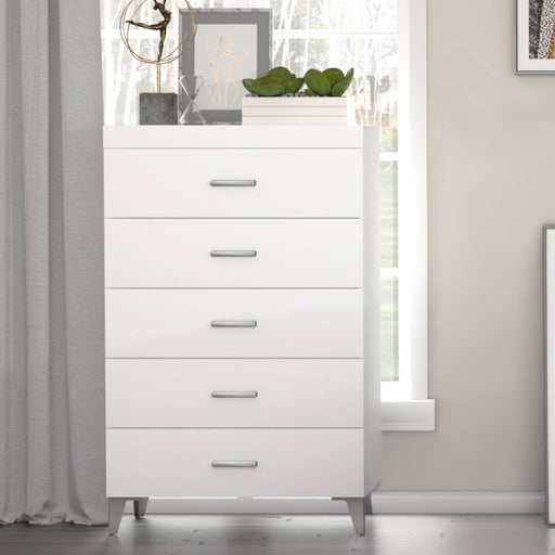 casilda-white-chest-1