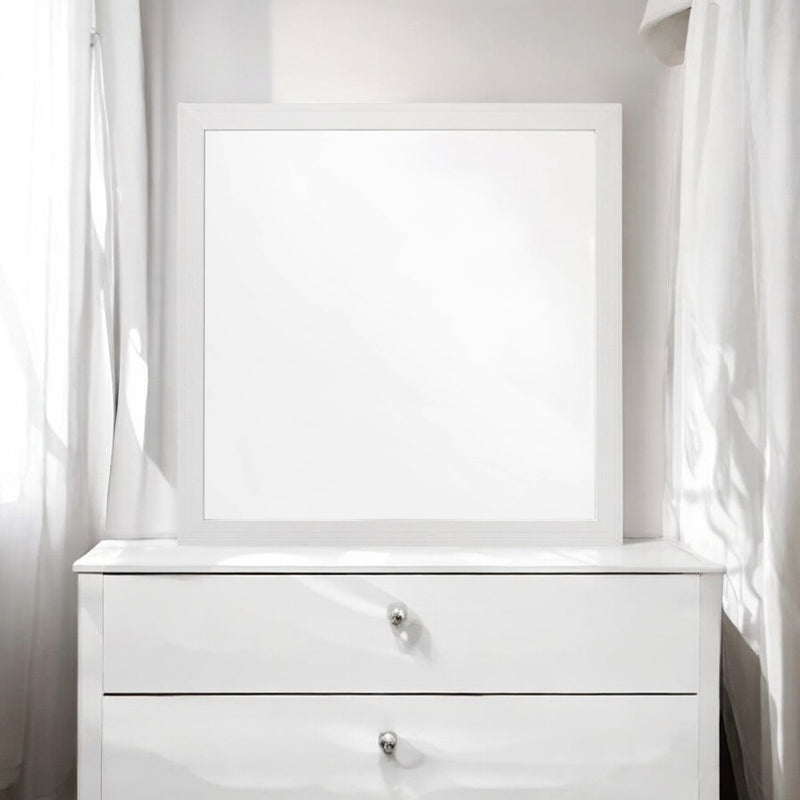 casilda-white-mirror-6