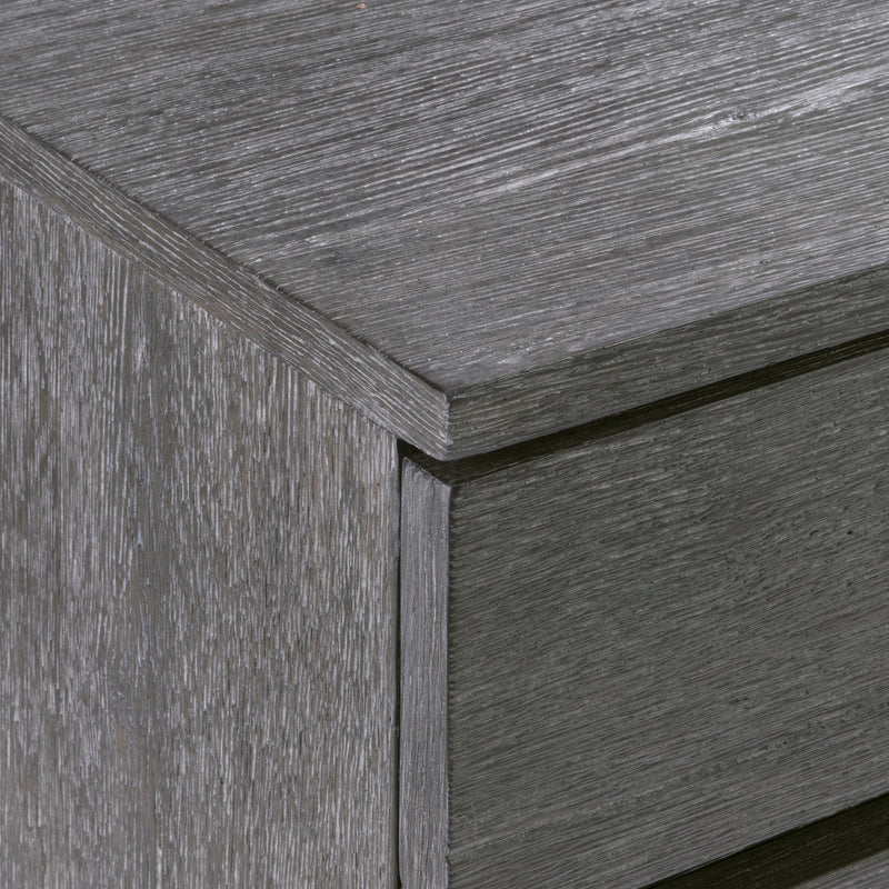 Menton Dresser