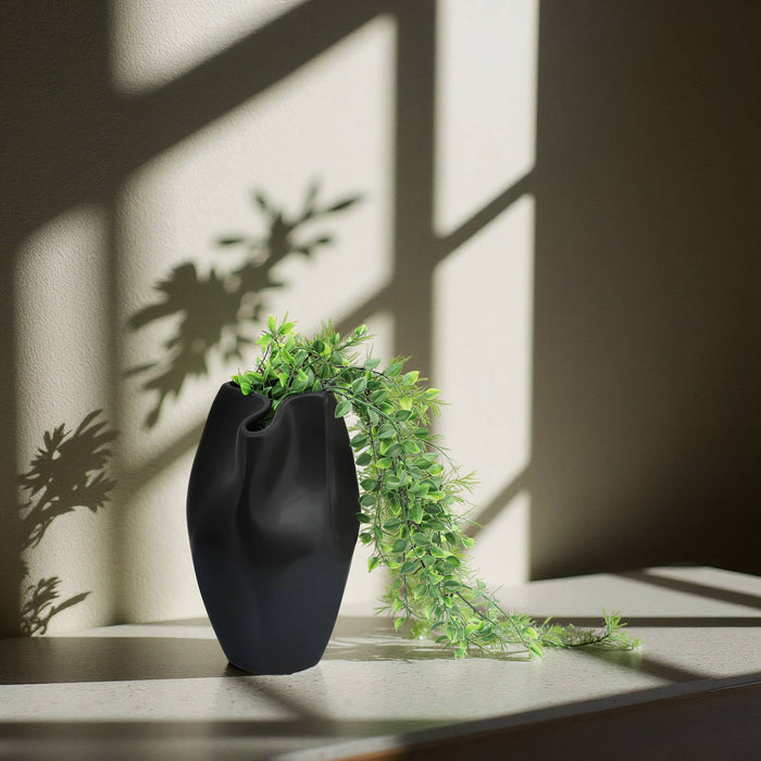 cer-10-h-abstract-vase-black-5