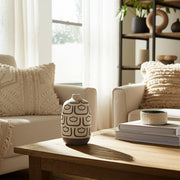 cer-10-h-decoractive-vase-irish-cream-11