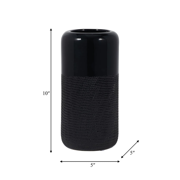 cer-10-h-grooved-vase-black-7