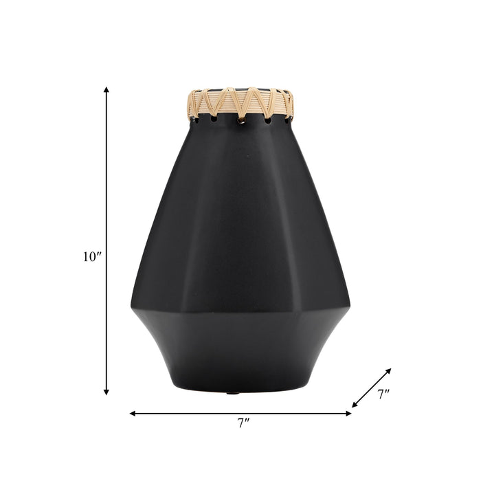 cer-10-h-vase-w-weaving-black-9