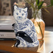 cer-10-sitting-chinoiserie-cat-blue-white-11