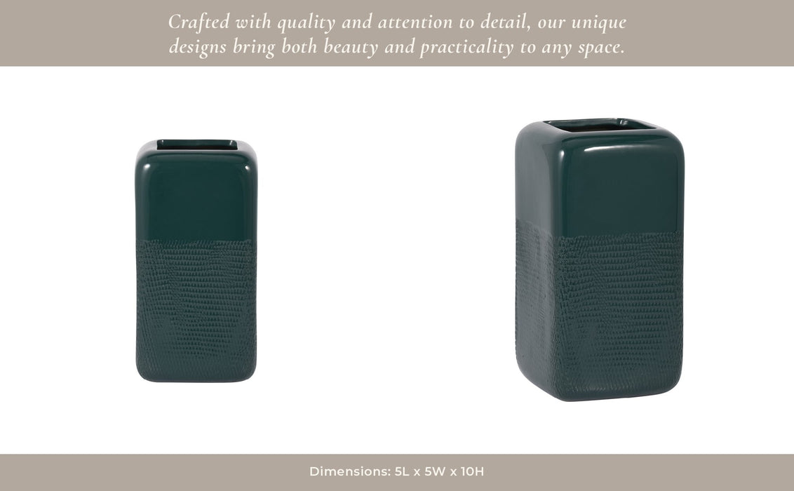 cer-10-squared-grooved-vase-forest-green-14
