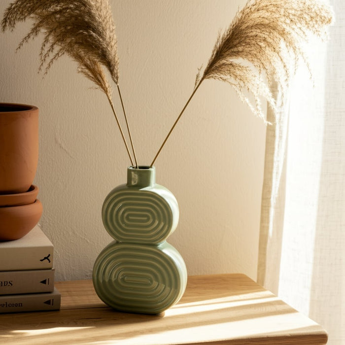 cer-10-stacked-circles-vase-cucumber-11