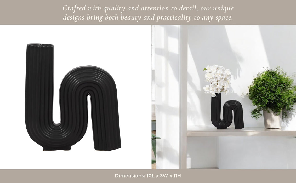 cer-11-h-loopy-vase-black-11