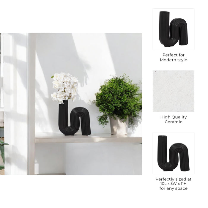 cer-11-h-loopy-vase-black-9