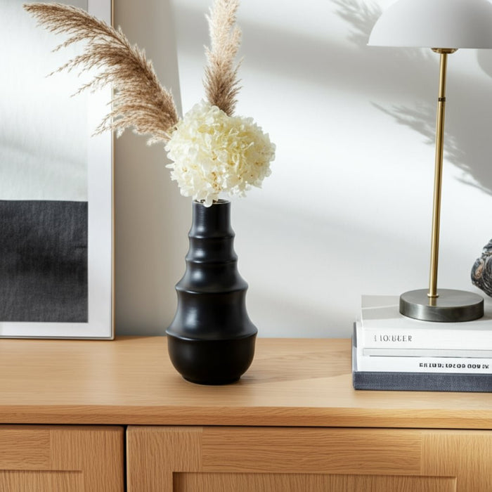 cer-11-ring-pattern-vase-black-9