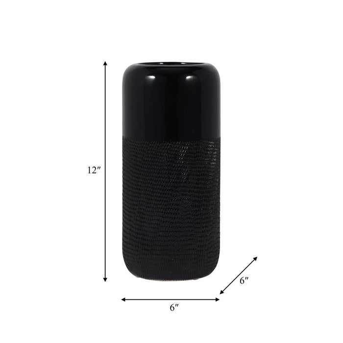 cer-12-h-grooved-vase-black-7