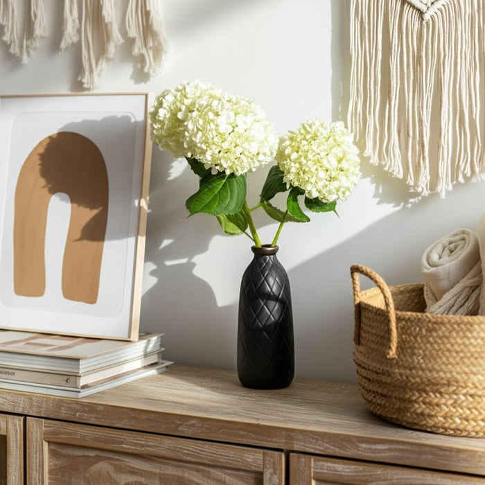 cer-12-plaid-textured-vase-black-10