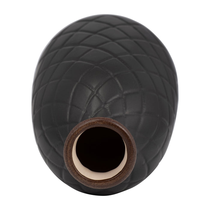 cer-12-plaid-textured-vase-black-6