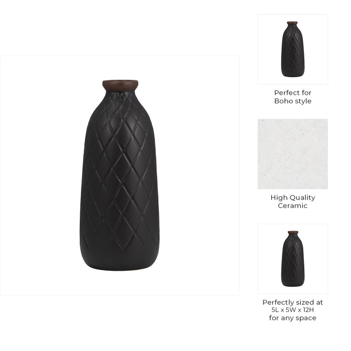 cer-12-plaid-textured-vase-black-9