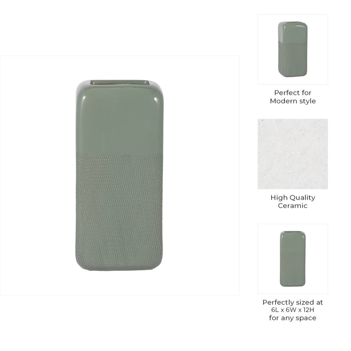 cer-12-squared-grooved-vase-cucumber-8