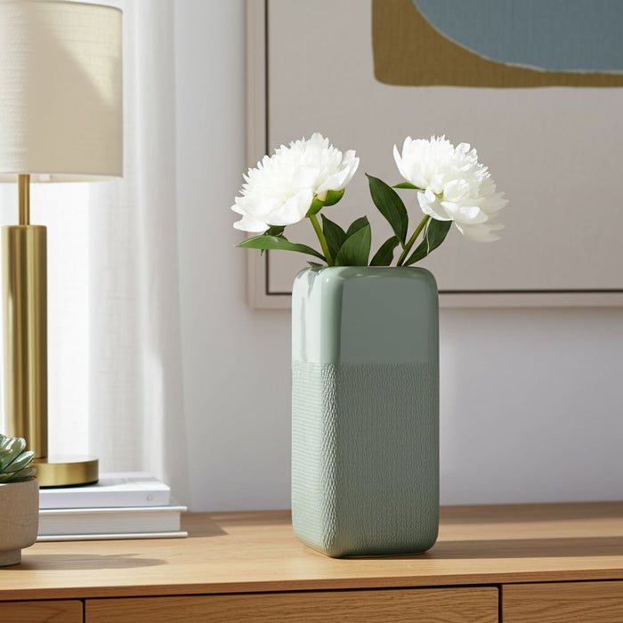 cer-12-squared-grooved-vase-cucumber-9